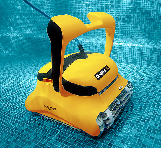 Maytronics Wave 80 Commercial Cleaner image 2