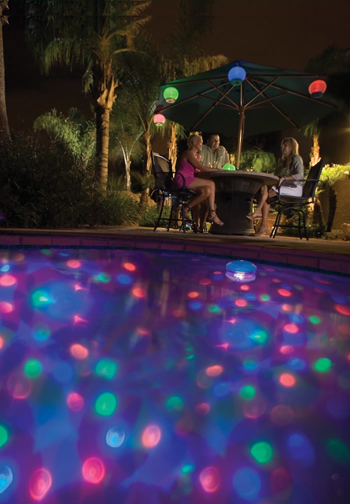 Gam Underwater Light Show image 5