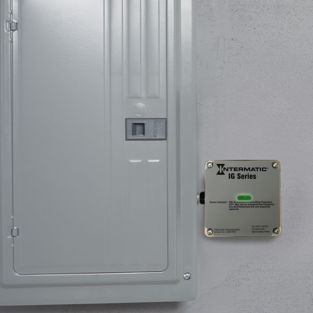 Intermatic 120/240 Vac Single (Split) Ph Type 1 Or 2, Surge Protective Device Surge Suppressor 7.5K Single 120/240V 2-Phase image 2