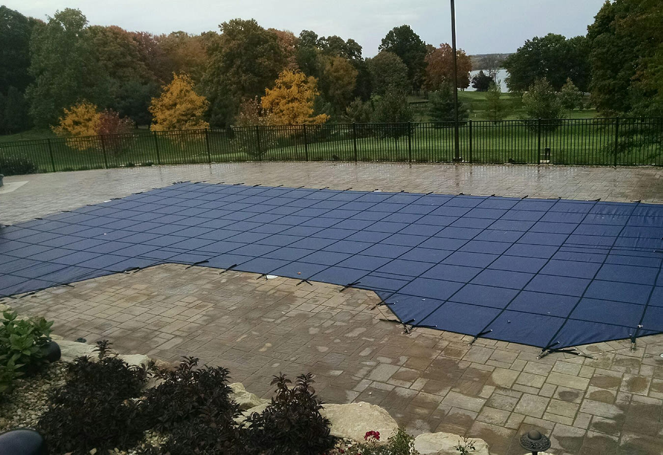 GLI 16' x 32' Rectangle Mesh Safety Cover w/ 4' x 8' CES, Blue | 20-1632RE-CES48-SAP-BLU image 3