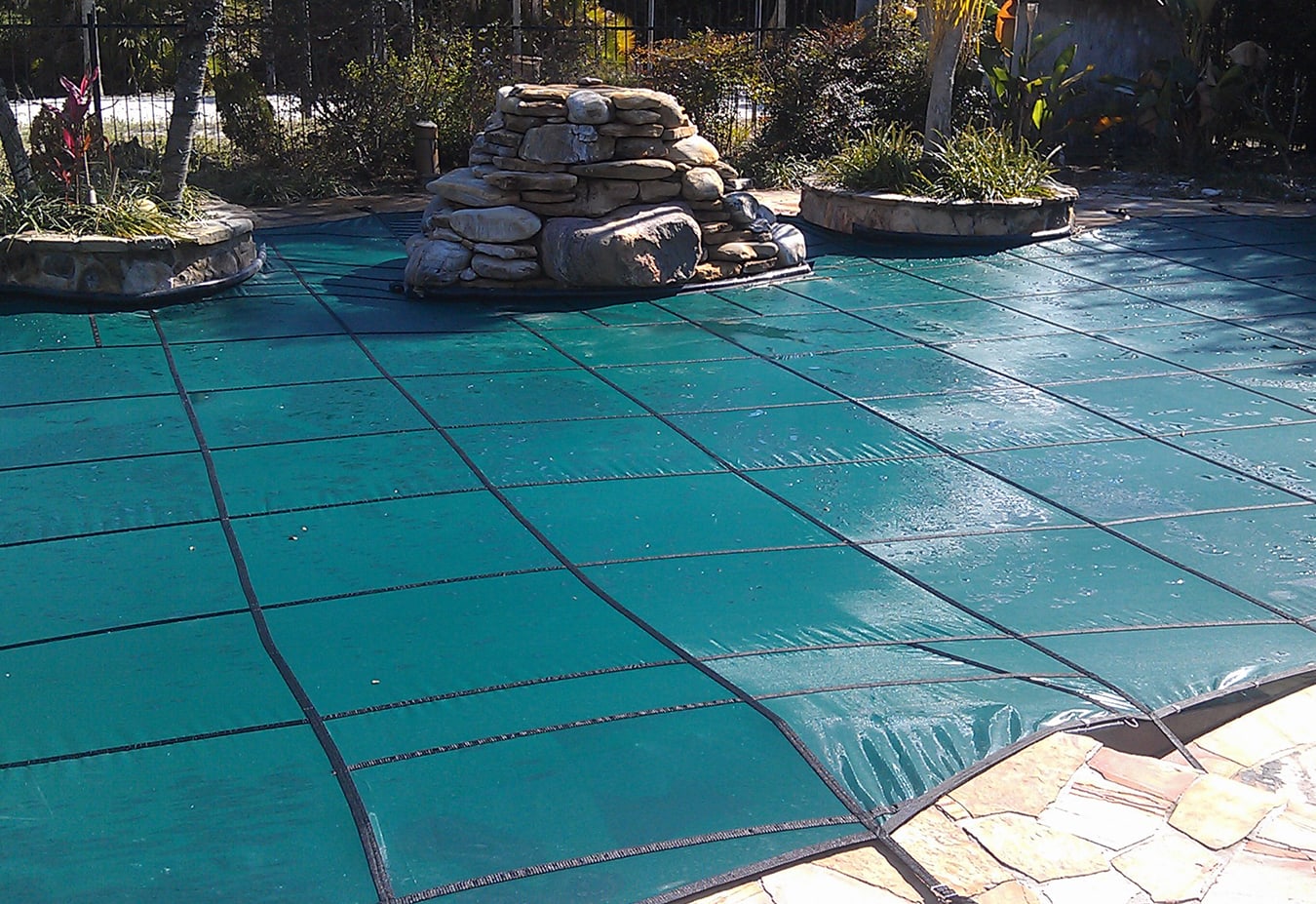 GLI 18' x 36' Rectangle Mesh Safety Cover w/ 4' x 8' CES, Green | 20-1836RE-CES48-SAP-GRN image 2