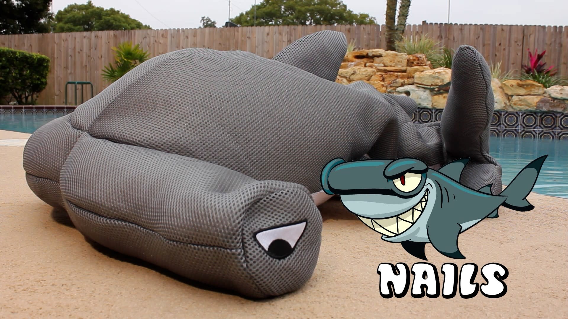 Main Access Seaside Rider Nails Hammer Head Shark Floating Stuffed Animal - Silver image 2